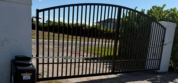 Driveway Fence Repair Bethany